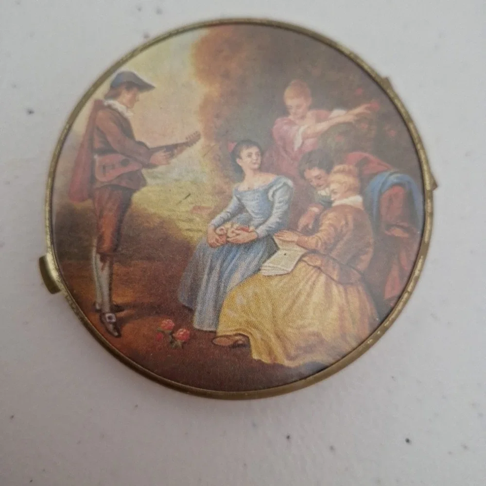 Vintage Compact Makeup Mirror Double-Sided Victorian Scene 3